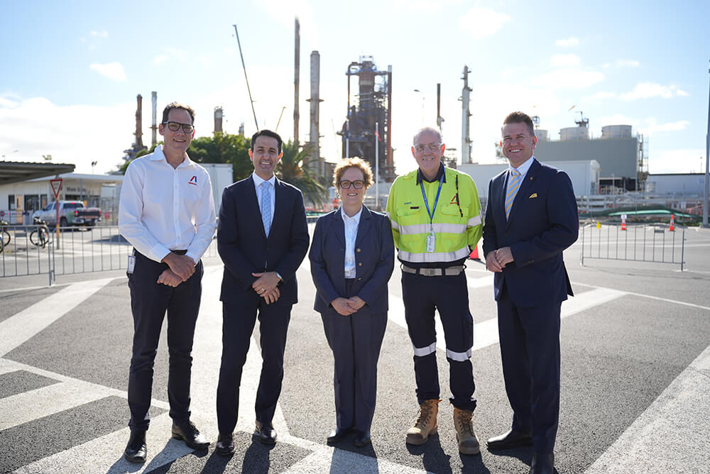 Premier and Deputy Premier visit Ampol&rsquo;s Lytton refinery, which will be upgraded to help strengthen Queensland&rsquo;s fuel security and sovereign capability.